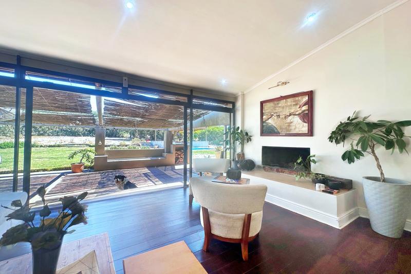 5 Bedroom Property for Sale in Klein Dassenberg Western Cape